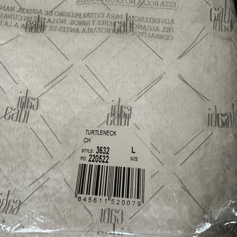 CABI short sleeve A-line grey turtleneck top size L - Picture 5 of 8